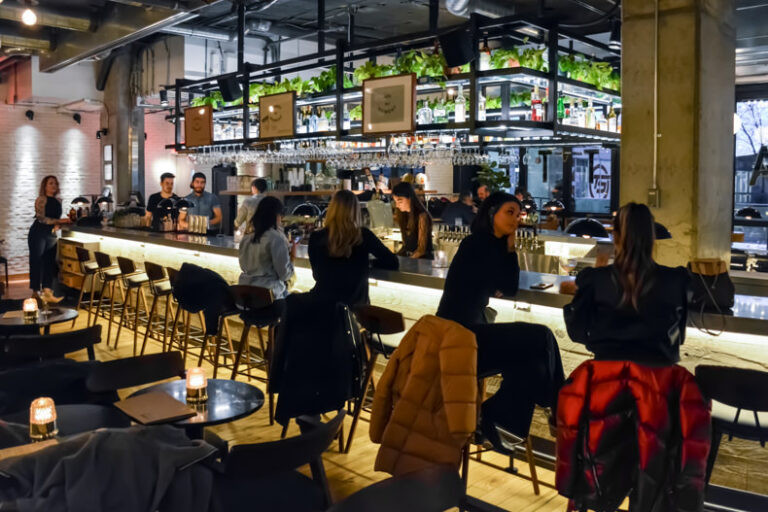 Bazarette : la nouvelle adresse où prendre un verre près du Centre Bell ...