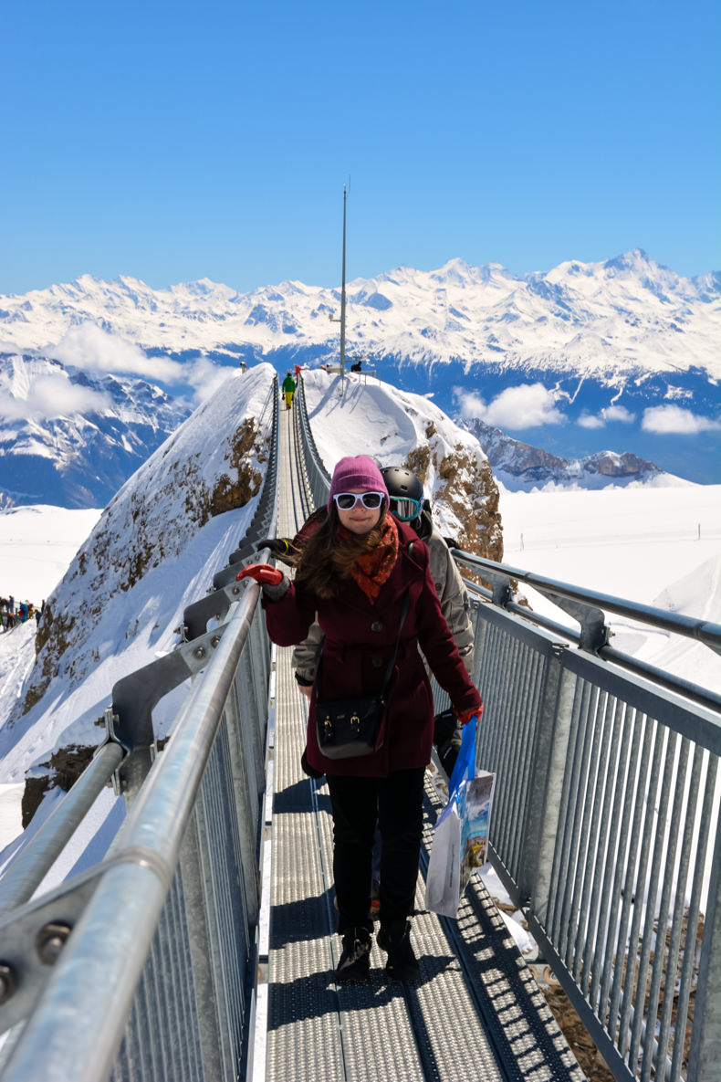 Peak Walk Glacier 3000