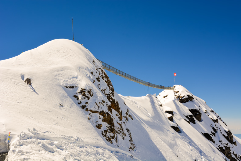 Peak Walk Glacier 3000