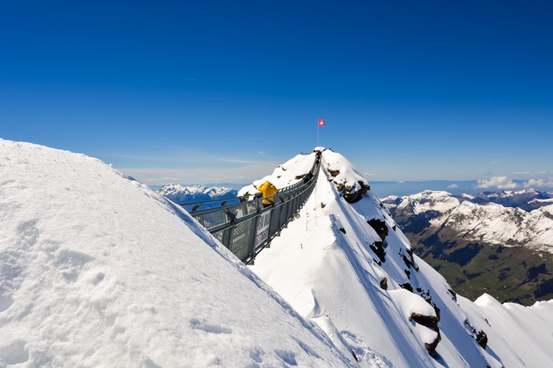 Peak Walk Glacier 3000