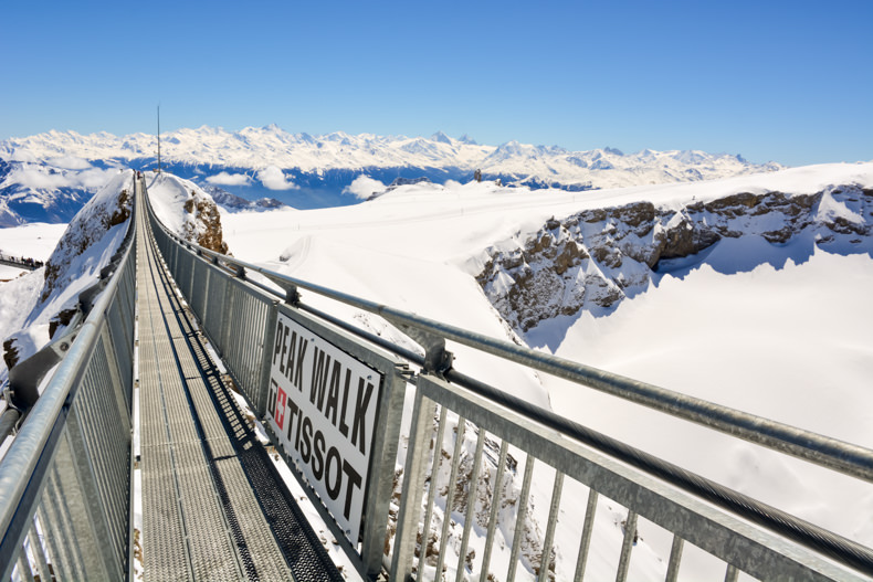 Peak Walk Glacier 3000