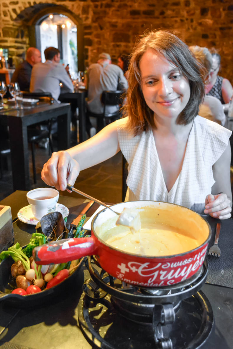 Auberge Saint-Gabriel fondue valaisanne