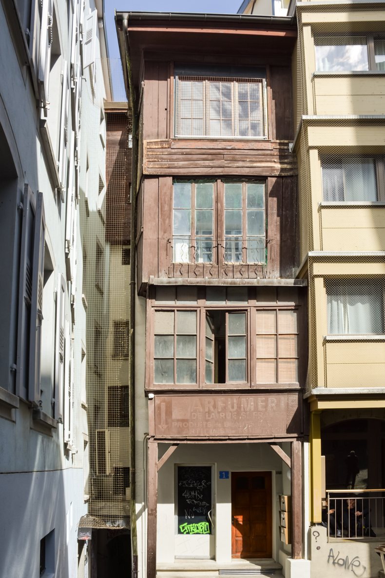 Vieille maison en bois Lausanne